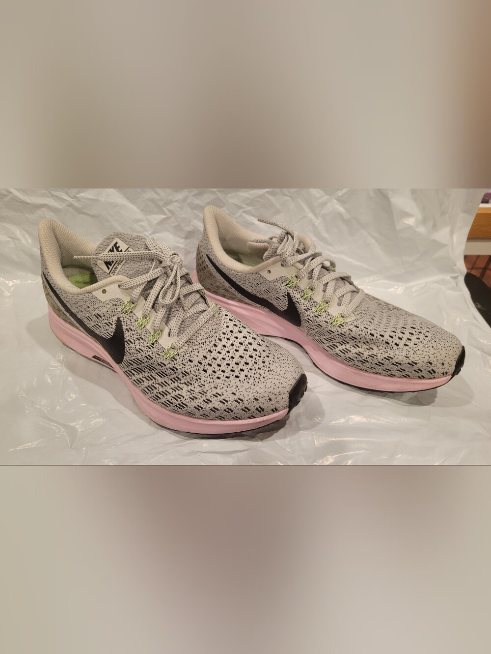 Nike Women’s Running Shoes - Light Gray with Pink and Black Accents